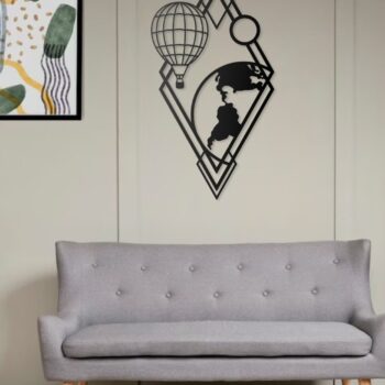 Weltkarte Wanddeko Metall mit Ballon & Geometrischem Design 30x66 50x100 cm
