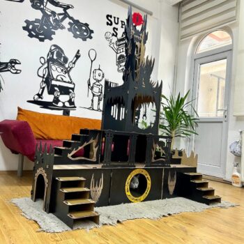 Sauron Eye Kaninchenhaus – 3-stöckiges Kaninchenschloss inspiriert von Mittelerde – Großes Design-Kaninchenheim mit mystischer Optik – Für Innenbereich, aus MDF, Handgefertigt