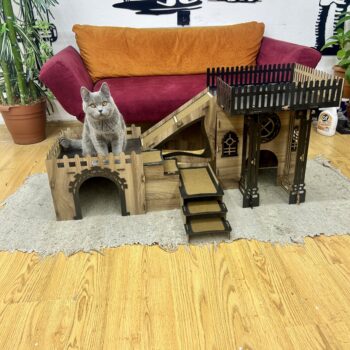 Katzenhaus Triplex mit Terrasse & Holzbrücke – 3 Etagen – Für 2 Katzen geeignet – Modernes Katzenmöbel aus Holz mit Kissen – Indoor Katzenbett & Schlafhaus